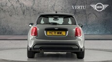 MINI Hatchback 1.5 Cooper Classic 3dr Petrol Hatchback